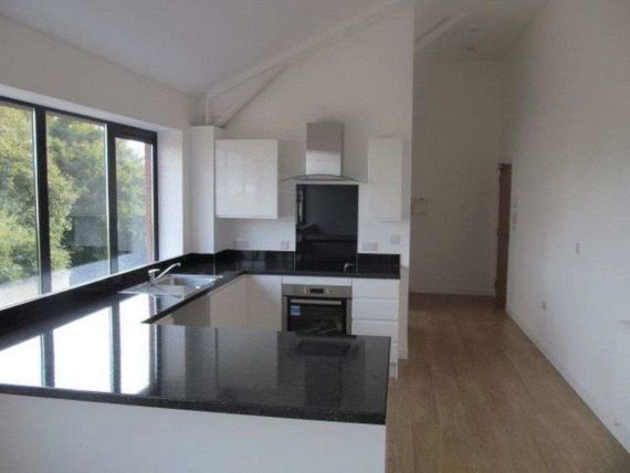 1 Bedroom Flat